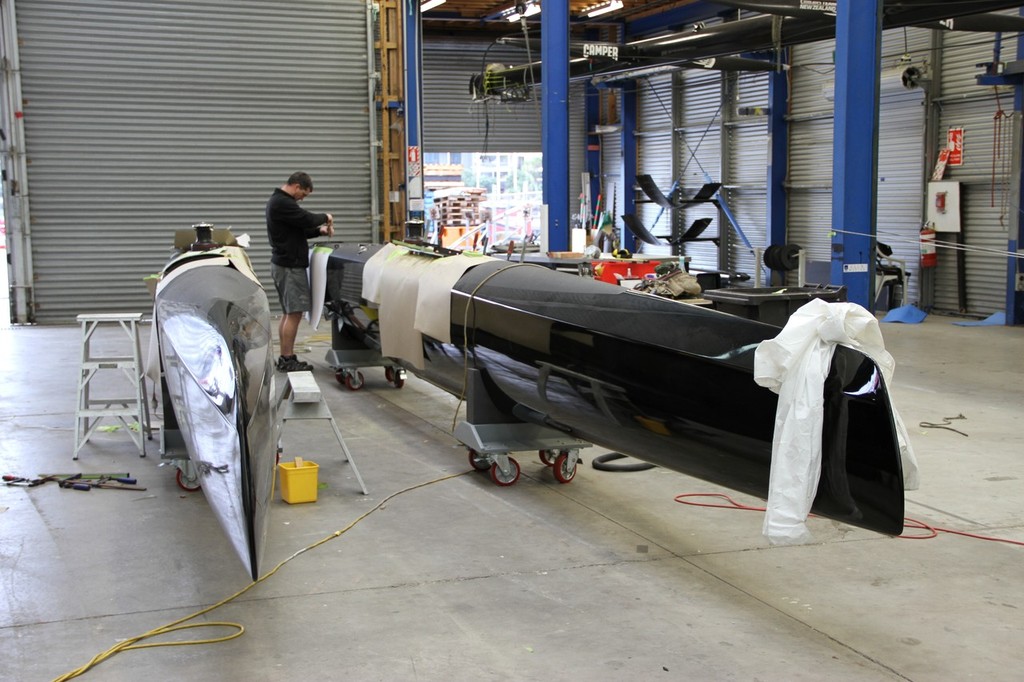 Emirates Team NZ’s second SL-33 being assembled at the team’s base in the Viaduct harbour © Richard Gladwell www.photosport.co.nz